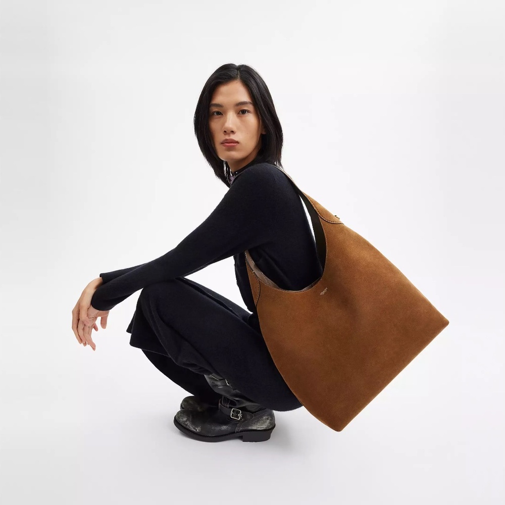 COACH Brooklyn Shoulder Bag 39 (Large) in Suede/Brass/Cedar